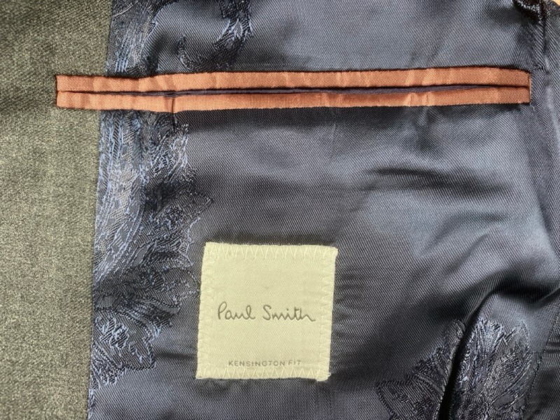 Lot 83  
            Nottingham Prem - Delivery Only 

                
PAUL SMITH MENS BUTTON JACKET.SIZE 40/50 MADE FROM 100% WOOL - Image 2