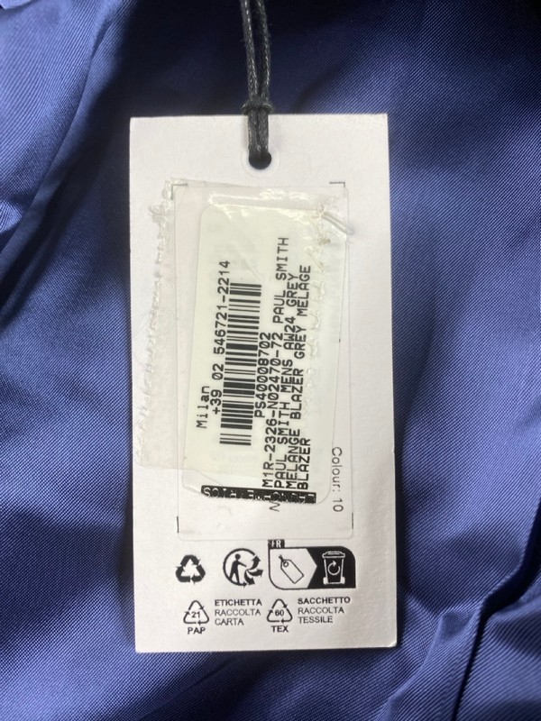 Lot 89  
            Nottingham Prem - Delivery Only 

                
PAUL SMITH MENS BUTTON JACKET.SIZE 40 - Image 4