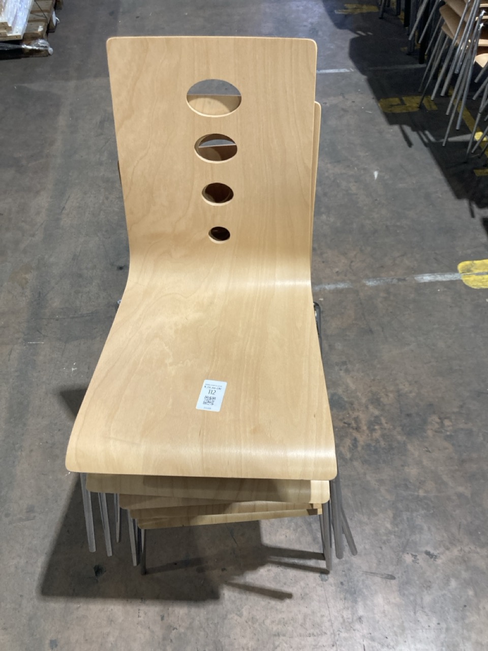 Lot 112  
            Birmingham - Collection Only 

                
5 X WOODEN CHAIRS