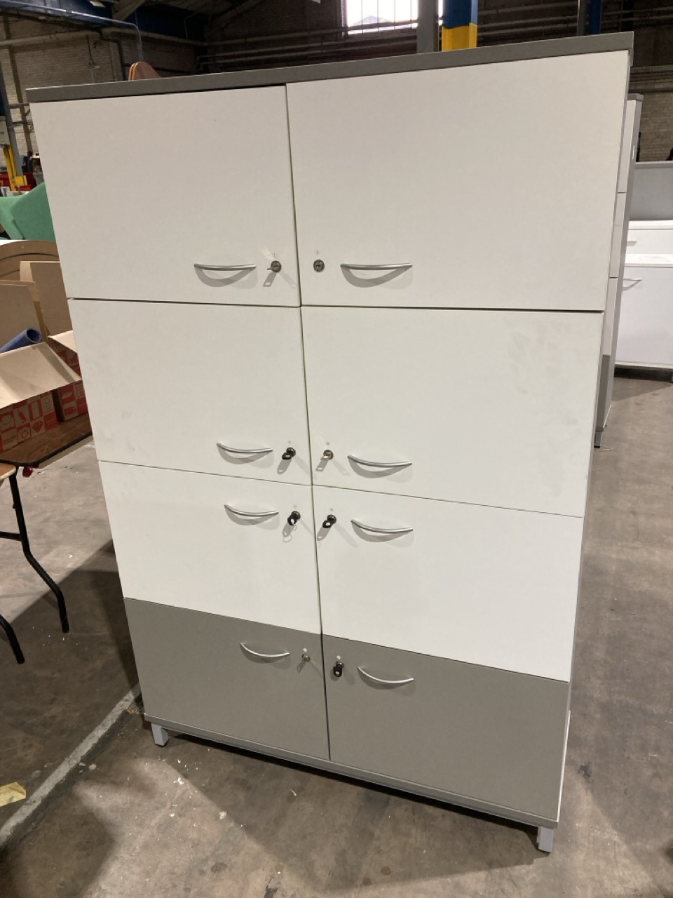 Lot 138  
            Birmingham - Collection Only 

                
2 X LOCKABLE STORAGE CUPBOARDS