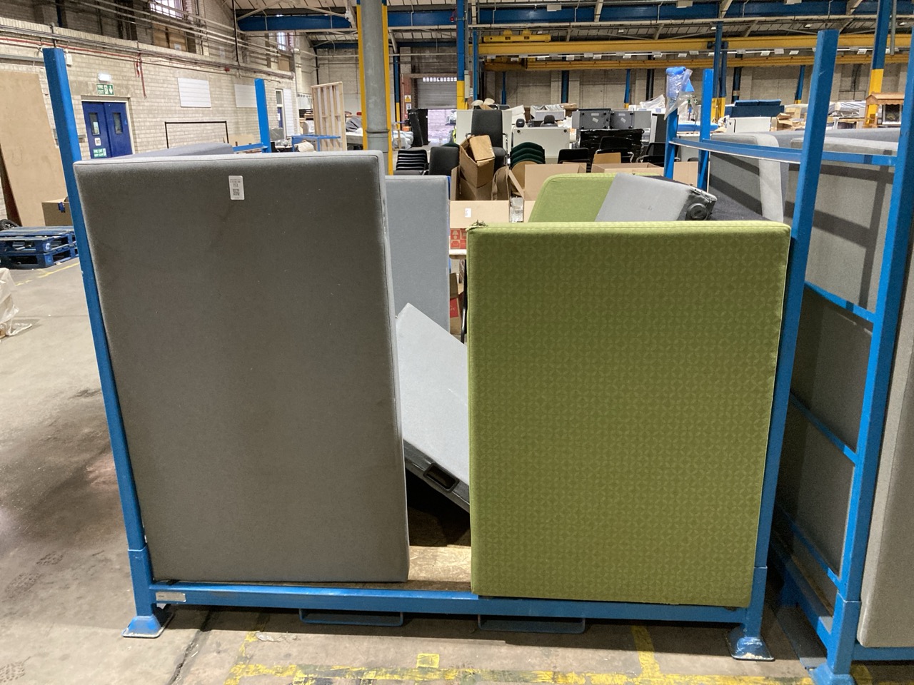 Lot 151  
            Birmingham - Collection Only 

                
ASSORTMENT OF FURNITURE