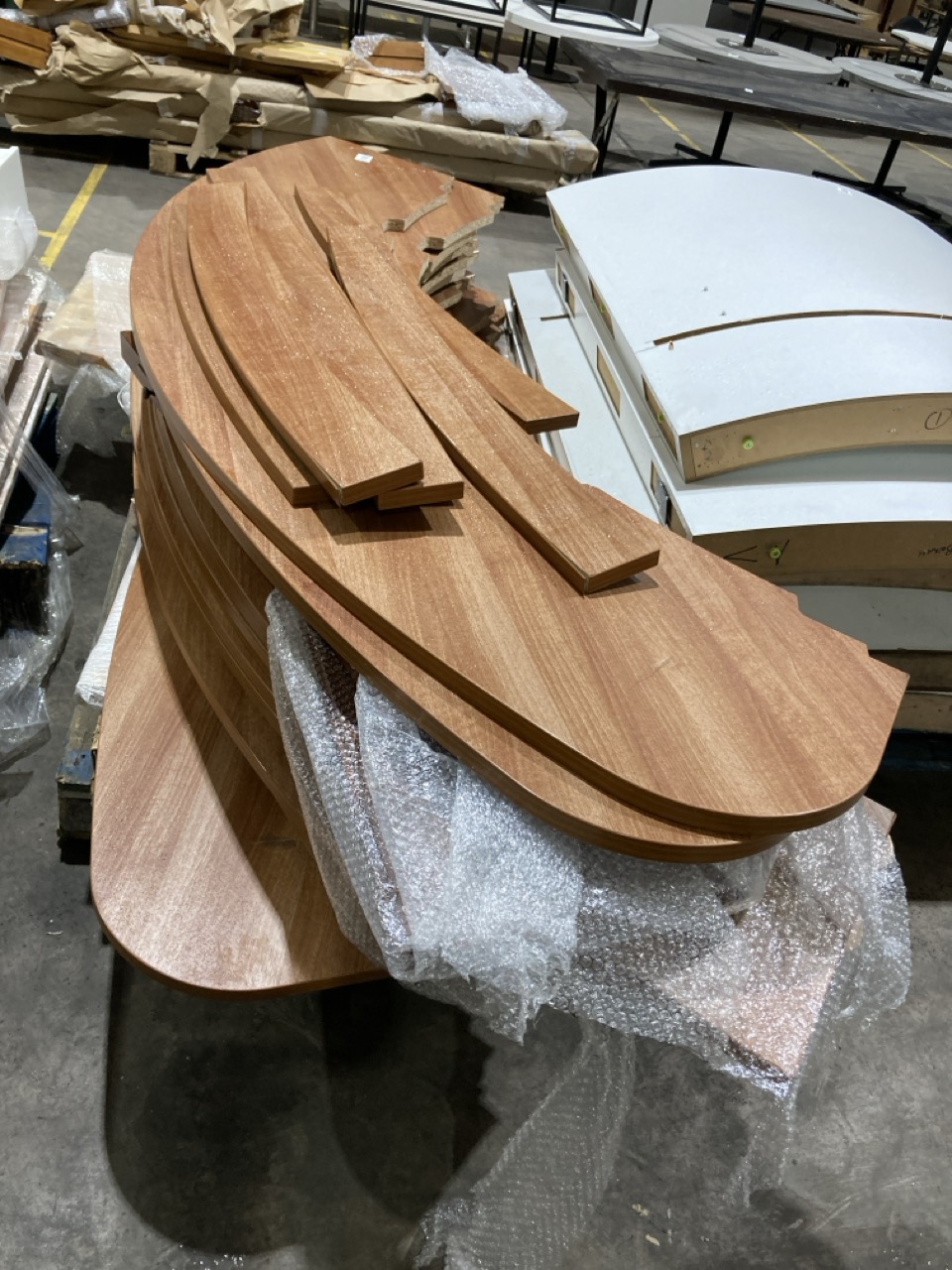 Lot 168  
            Birmingham - Collection Only 

                
ASSORTMENT OF WOODEN TOPS AND SURFACE TOPS