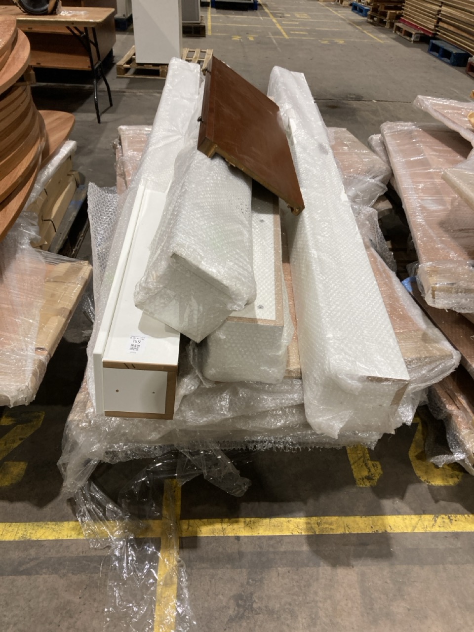 Lot 169  
            Birmingham - Collection Only 

                
ASSORTMENT OF WOODEN TABLE TOPS