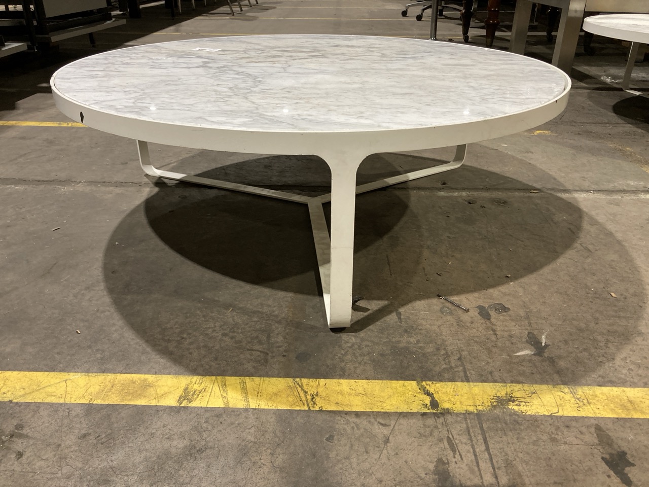 Lot 19  
            Birmingham - Collection Only 

                
MARBLE ROUND COFFE TABLE