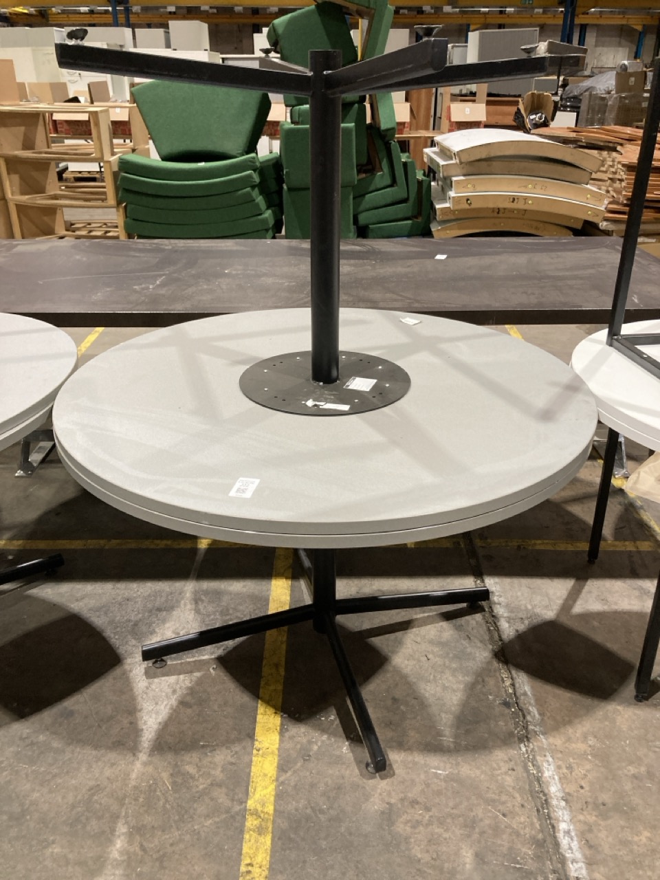 Lot 222  
            Birmingham - Collection Only 

                
2 X GREY ROUND TABLES