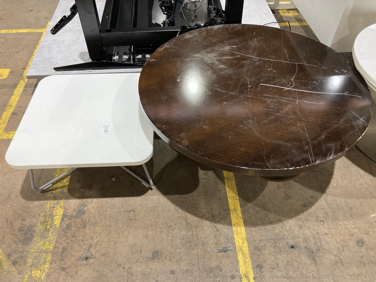 Lot 228  
            Birmingham - Collection Only 

                
ASSORTMENT OF COFFEE TABLES