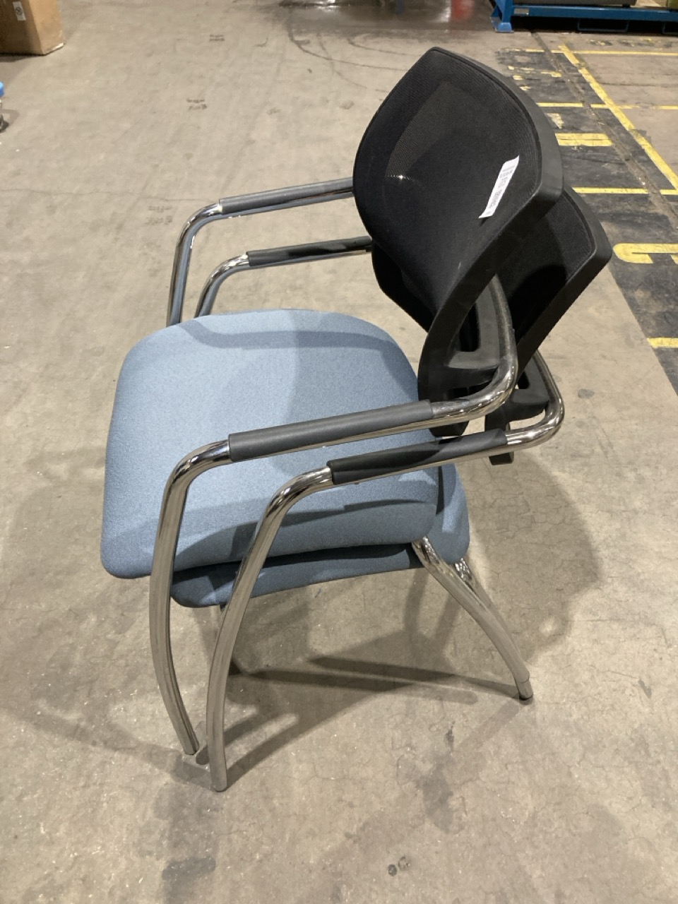 Lot 273  
            Birmingham - Collection Only 

                
2 X BLUE OFFICE CHAIRS