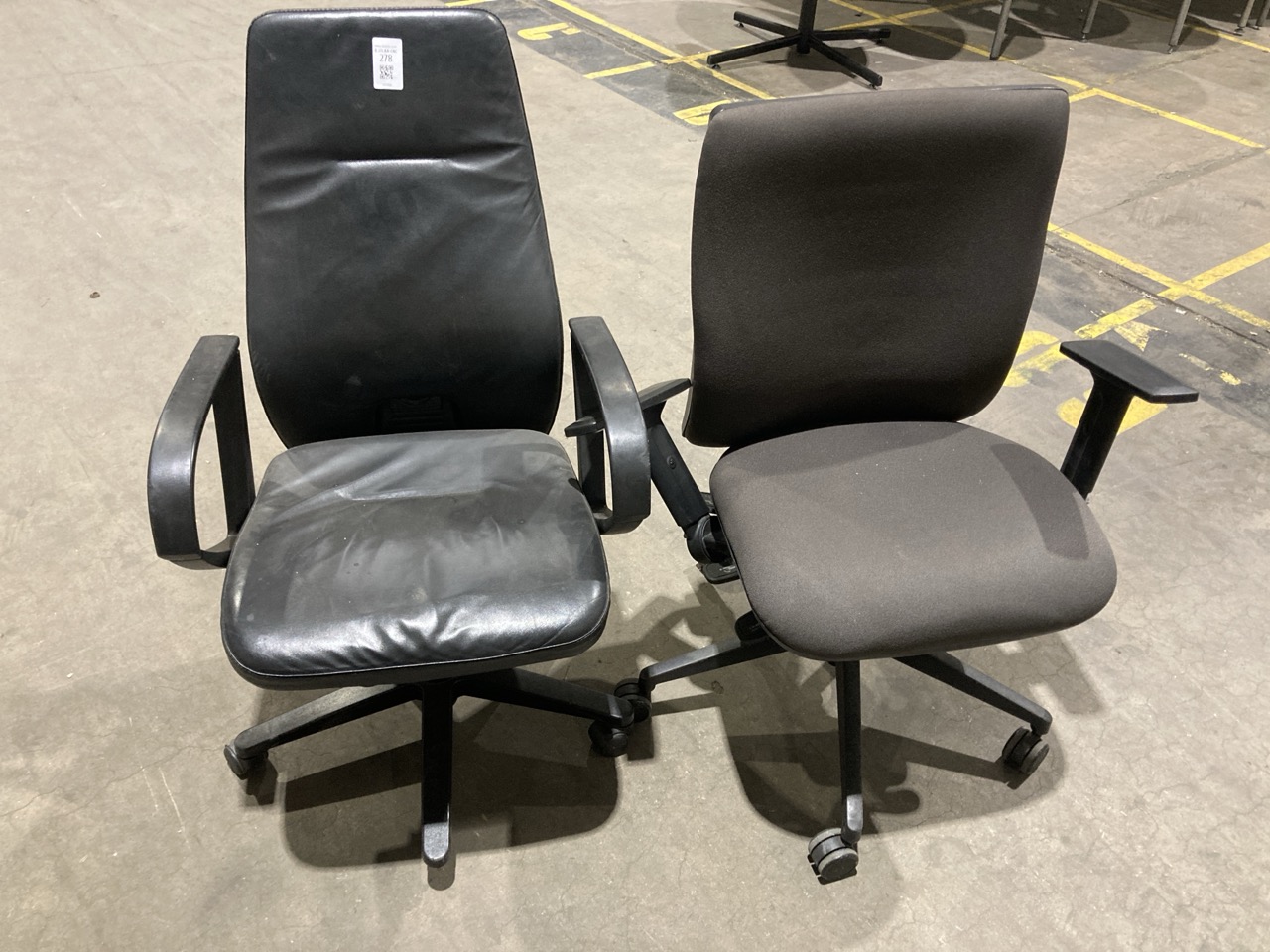 Lot 278  
            Birmingham - Collection Only 

                
2 X BLACK OFFICE CHAIRS