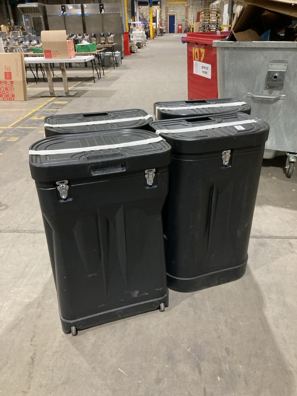 Lot 283  
            Birmingham - Collection Only 

                
4 X CENTRO WHEELED TRANSPORT CASES