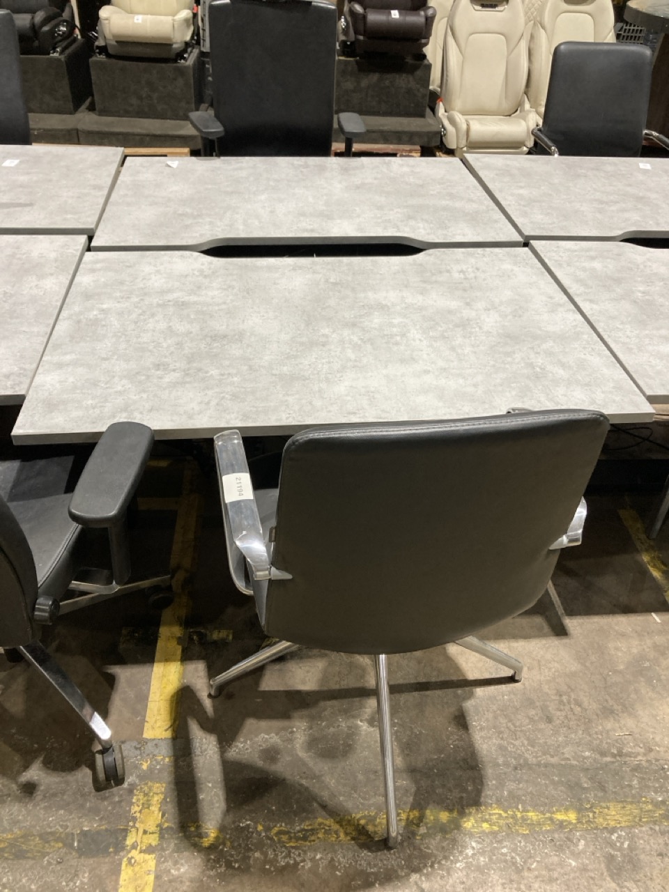 Lot 44  
            Birmingham - Collection Only 

                
HEIGHT ADJUSTABLE SIT STAND DESK IN GREY