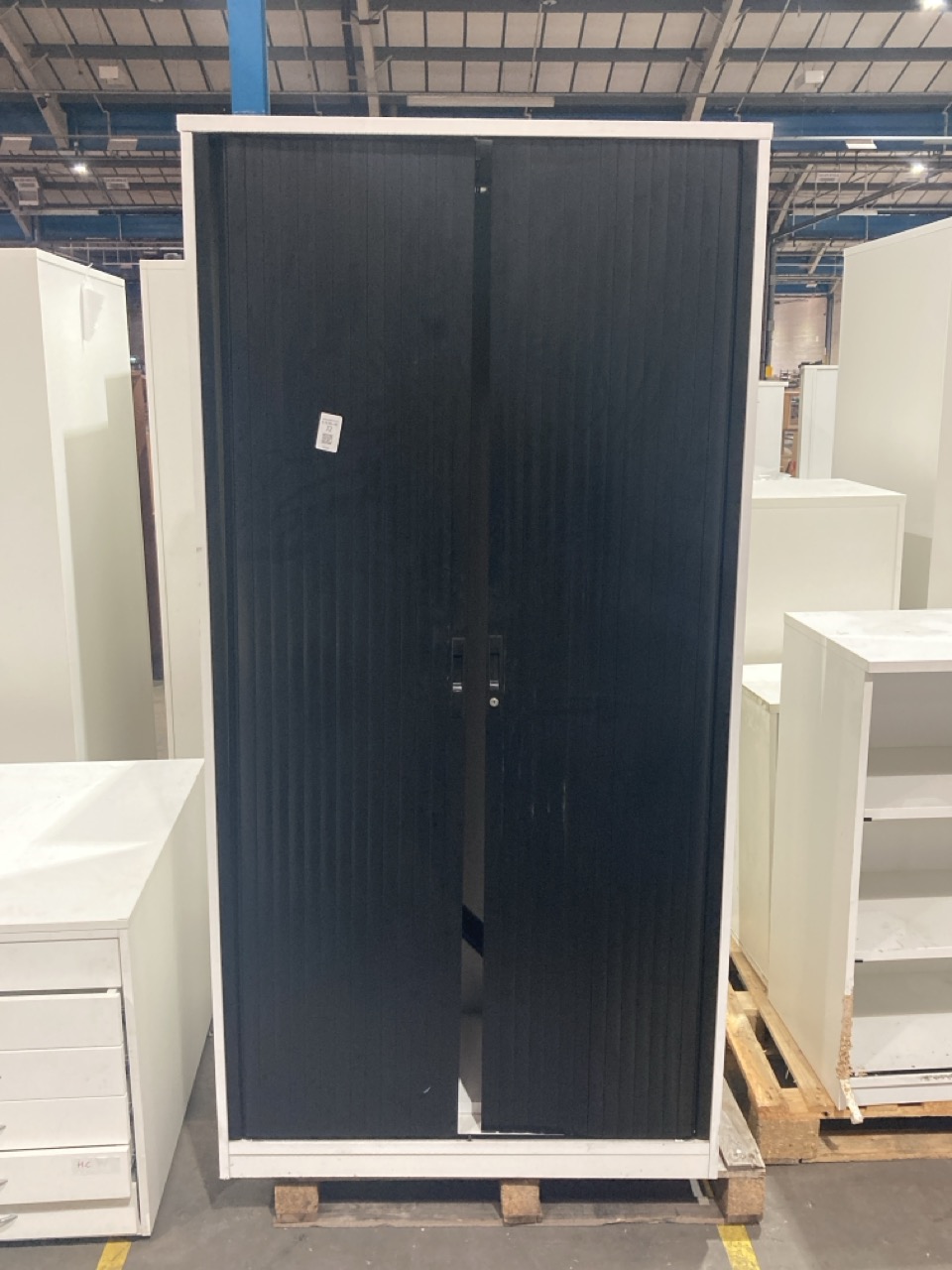 Lot 72  
            Birmingham - Collection Only 

                
2 X TAMBOUR DOOR STORAGE CABINET