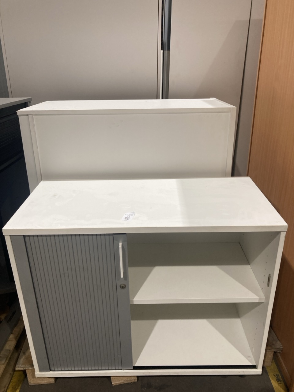 Lot 75  
            Birmingham - Collection Only 

                
2 X TAMBOUR DOOR STORAGE CABINET