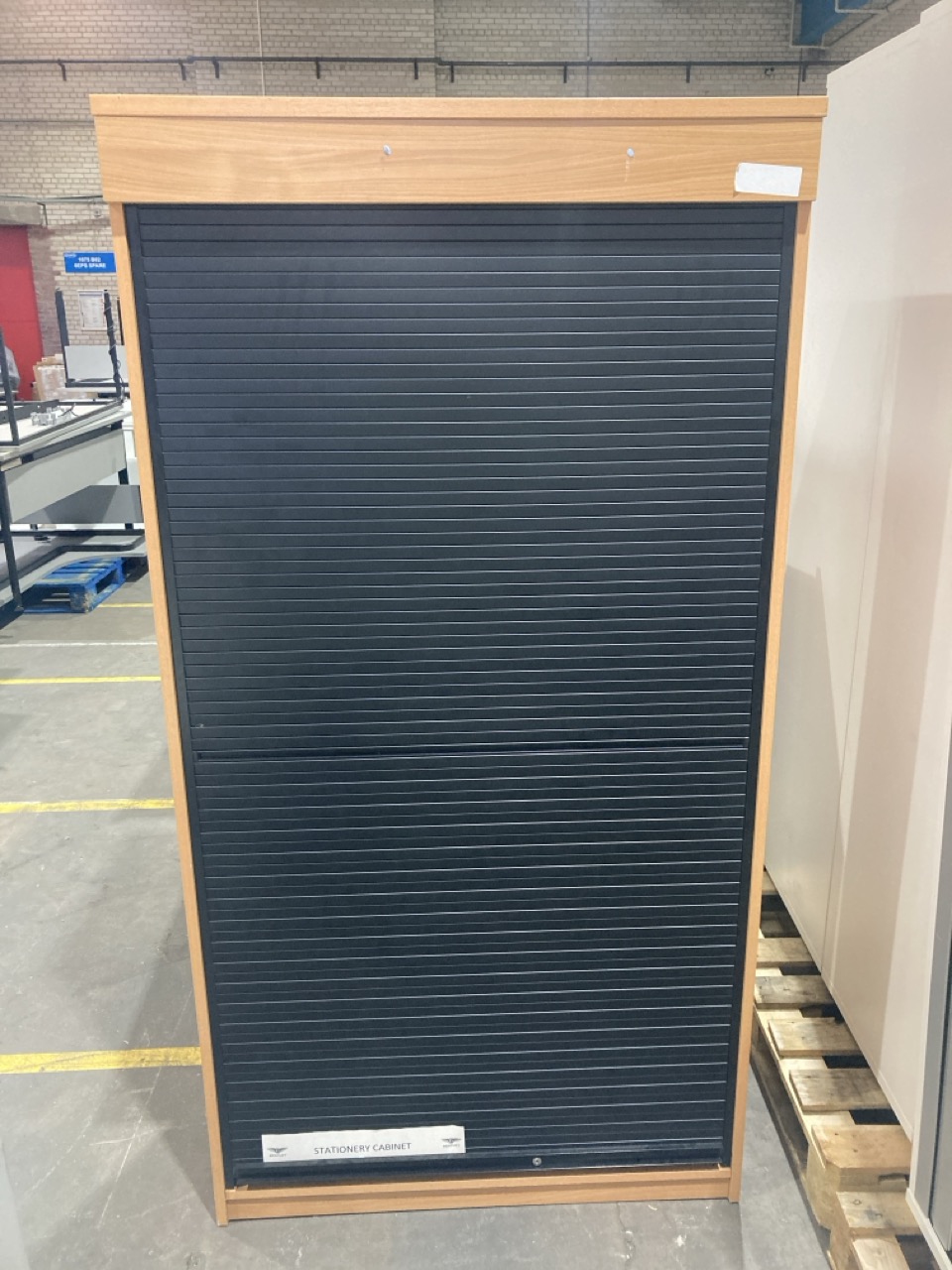 Lot 76  
            Birmingham - Collection Only 

                
STATIONERY CABINET