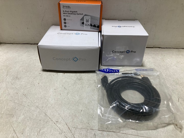 Lot 1126  
            Marchington SR15 - Parcel Delivery Only 

                
4 X ASSORTED TECH ITEMS TO INCLUDE ZYXEL 5 PORT GIGABIT MINI DESKTOP SWITCH - MOD...