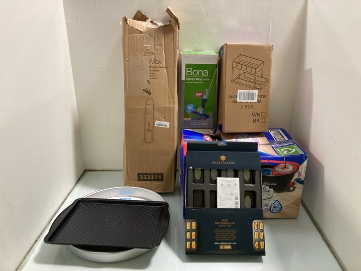 Lot 1201  
            Marchington SR15 - Parcel Delivery Only 

                
QTY OF ASSORTED ITEMS TO INCLUDE VILEDA TURBO 3 IN 1 MICROFIBRE MOP SET: LOCATION...