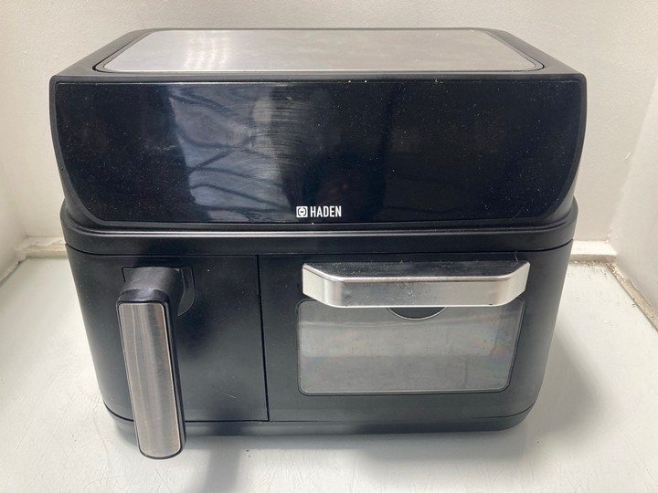 Lot 1371  
            Marchington SR15 - Parcel Delivery Only 

                
HADEN 12L DUAL DRAWER AIR FRYER: LOCATION - AR3