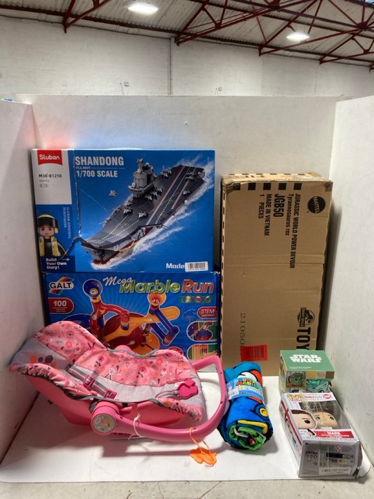 Lot 1501  
            Marchington SR15 - Parcel Delivery Only 

                
QTY OF ASSORTED TOYS TO INCLUDE GALT MEGA MARBLE RUN: LOCATION - AR12