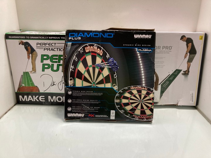 Lot 1541  
            Marchington SR15 - Parcel Delivery Only 

                
3 X SPORTS ITEMS TO INCLUDE WINMAU DIAMOND PLUS DARTBOARD: LOCATION - AR15