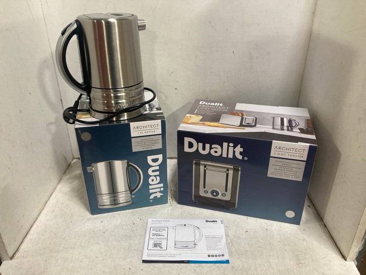 Lot 1597  
            Marchington SR15 - Parcel Delivery Only 

                
DUALIT ARCHITECT 1.5L KETTLE TO ALSO INCLUDE DUALIT ARCHITECT 2 SLICE TOASTER: LO...