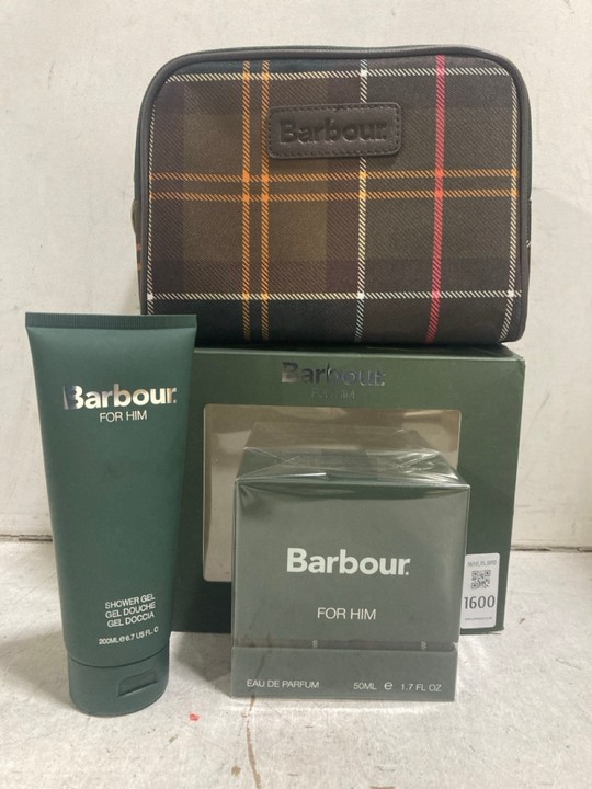 Lot 1600  
            Marchington SR15 - Parcel Delivery Only 

                
BARBOUR FOR HIM ESSENTIALS GIFT SET: LOCATION - A5T
