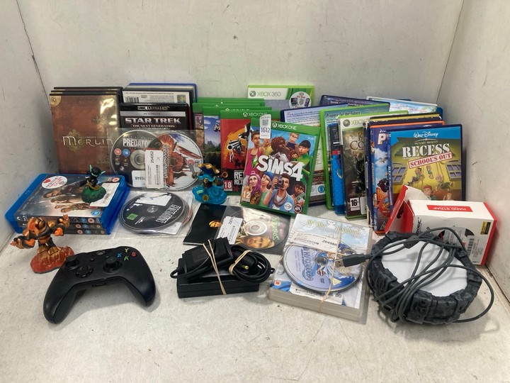 Lot 1612  
            Marchington SR15 - Parcel Delivery Only 

                
QTY OF ASSORTED TECH/DVD ITEMS TO INCLUDE XBOX CALL OF DUTY ADVANCED WARFARE GAME...