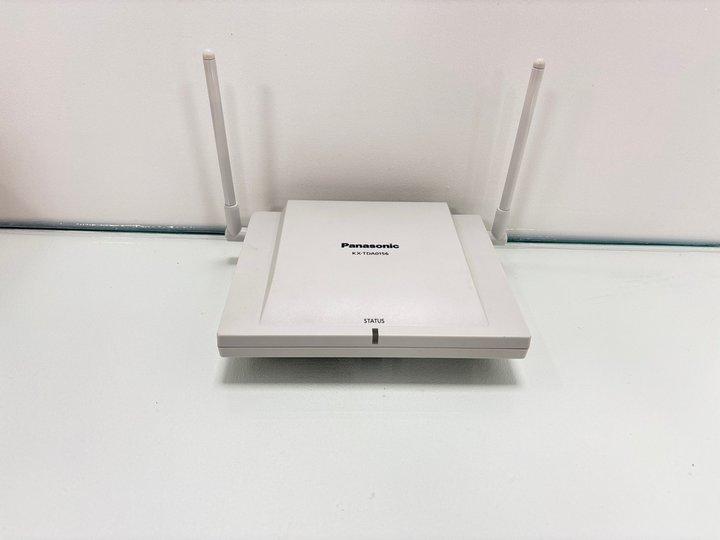 Lot 138  
            Nationwide - Parcel Delivery Only 

                
PANASONIC 4- CHANNEL CELL STATION UNIT KX-TDA0156 ROUTER (ORIGINAL RRP - £150) IN...