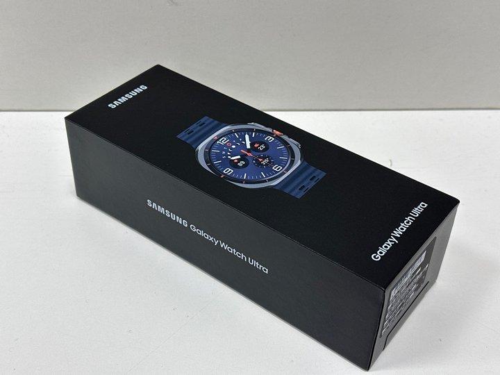Lot 38  
            Nationwide - Parcel Delivery Only 

                
SAMSUNG GALAXY WATCH ULTRA 47MM | LTE | 2025 SMARTWATCH (ORIGINAL RRP - £599) IN ...