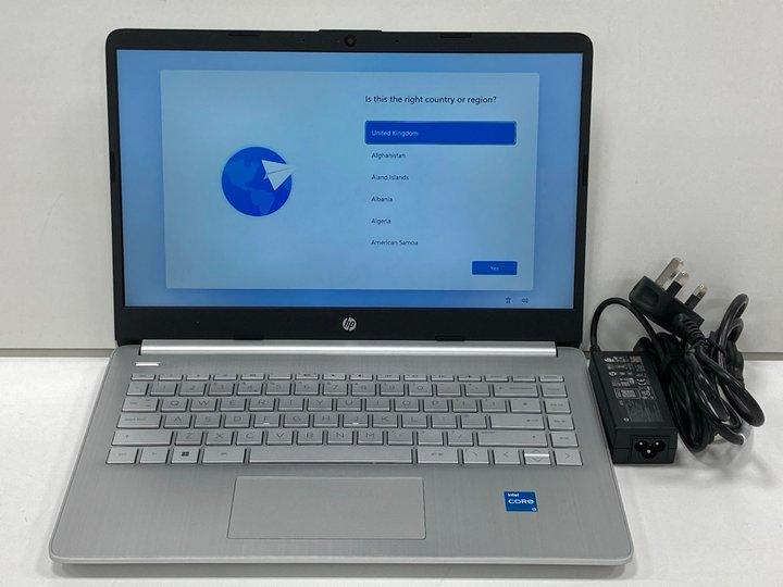 Lot 65  
            Nationwide - Parcel Delivery Only 

                
HP 14S-DQ5003SA 256 GB LAPTOP IN SILVER: MODEL NO A2WB0EA (WITH THE BOX AND MANS ...