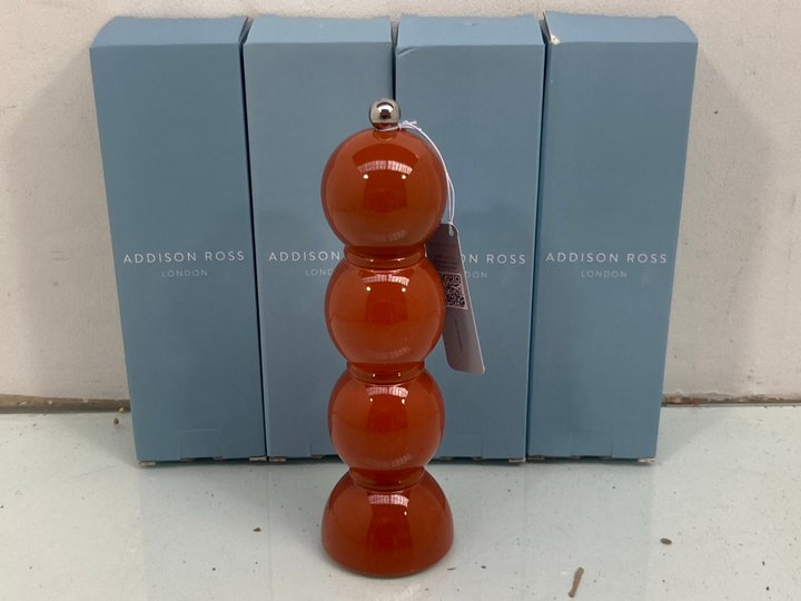 Lot 1047  
            Marchington SR14 - Parcel Delivery Only 

                
5 X ADDISON ROSS 24CM BOBBIN S & P GRINDER IN NUTMEG - MODEL: GR1023 - COMBINED O...