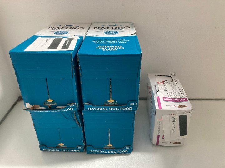 Lot 109  
            Marchington SR14 - Parcel Delivery Only 

                
5 X ASSORTED PET FOOD ITEMS TO INCLUDE ROYAL CANIN CAT FOOD POUCHES - BBE:05.27: ...