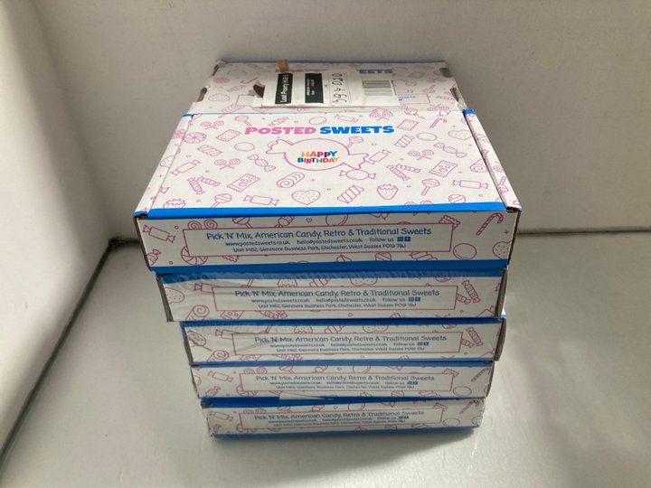 Lot 111  
            Marchington SR14 - Parcel Delivery Only 

                
10 X 800G BIRTHDAY SWEET HAMPER BOXES ( BEST BEFORE NOT SHOWN): LOCATION - A3