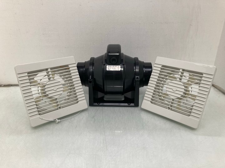 Lot 1227  
            Marchington SR14 - Parcel Delivery Only 

                
MANROSE MIXED FLOW IN-DUCT FAN - TYPE: MF100T TO INCLUDE 2 X INTER VENT 150MM PUL...