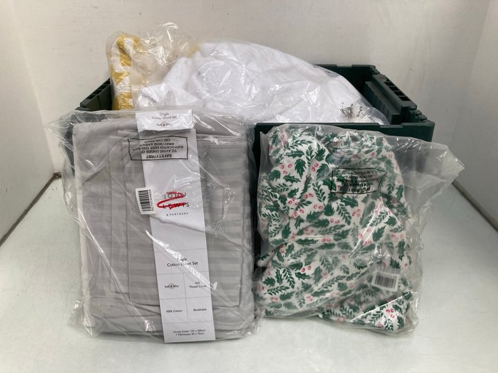 Lot 1242  
            Marchington SR14 - Parcel Delivery Only 

                
QTY OF ASSORTED HOUSEHOLD FURNISHINGS TO INCLUDE JOHN LEWIS & PARTNERS CRISP & FR...