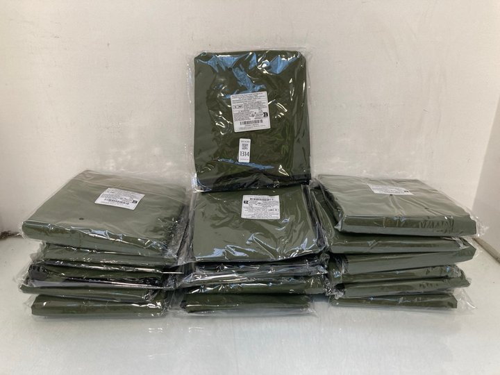 Lot 1314  
            Marchington SR14 - Parcel Delivery Only 

                
QTY OF TESSLOVE FIREWOOD LOG CARRIER TOTE BAGS IN KHAKI: LOCATION - D17