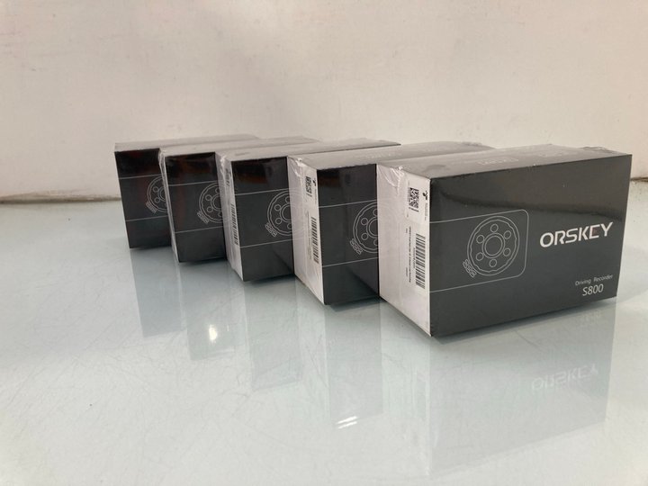 Lot 1318  
            Marchington SR14 - Parcel Delivery Only 

                
5 X ORSKEY S800 FRONT & REAR DASH CAMS COMBINED ORIGINAL RRP £175: LOCATION - D16