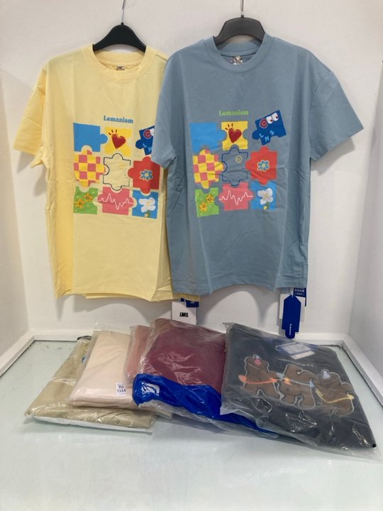 Lot 1334  
            Marchington SR14 - Parcel Delivery Only 

                
QTY OF ASSORTED CLOTHING IN VARIOUS SIZES TO INCLUDE ALDOLA L/S TOP & LEGGINGS SE...