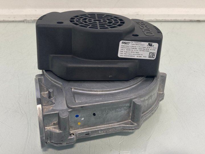 Lot 1351  
            Marchington SR14 - Parcel Delivery Only 

                
COMBUSTION FAN KIT - ORIGINAL RRP £588: LOCATION - D15