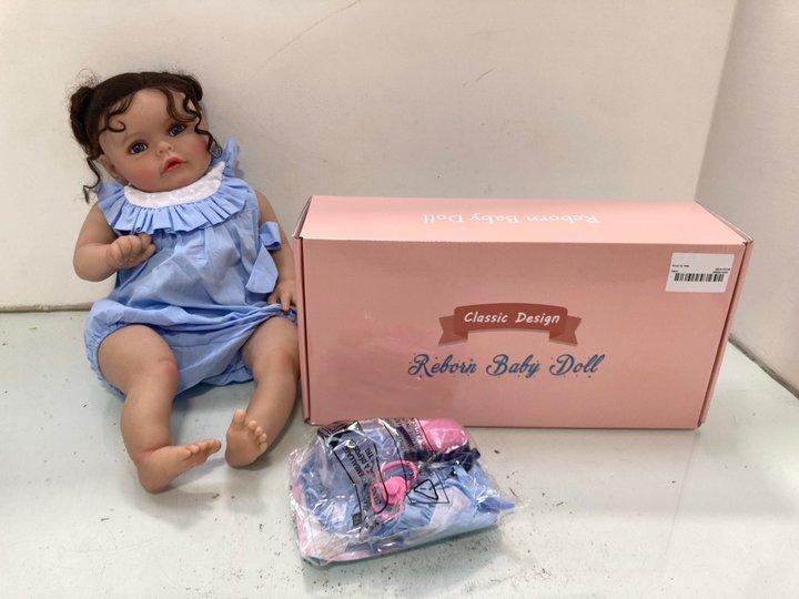 Lot 1391  
            Marchington SR14 - Parcel Delivery Only 

                
2 X CLASSIC DESIGN REBORN BABY DOLLS: LOCATION - D13