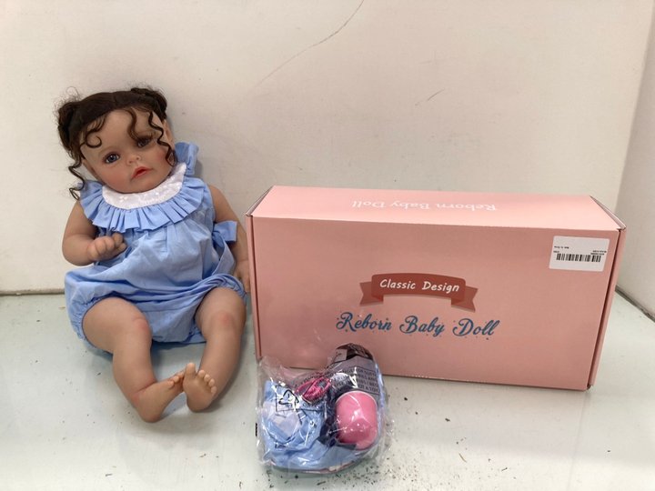 Lot 1392  
            Marchington SR14 - Parcel Delivery Only 

                
2 X CLASSIC DESIGN REBORN BABY DOLLS: LOCATION - D13