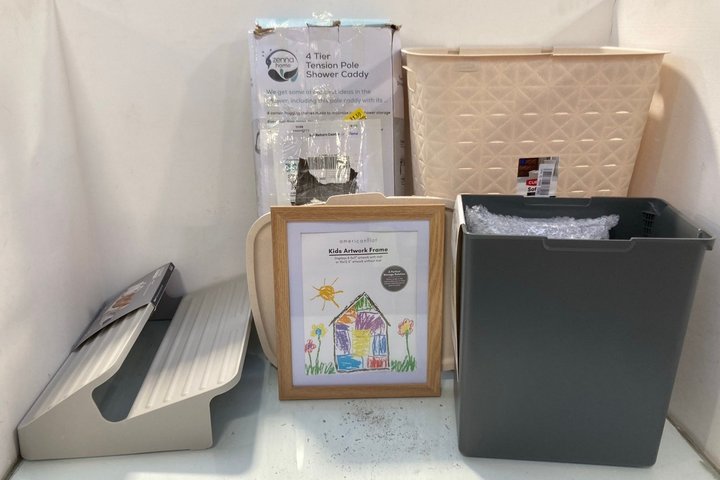 Lot 1444  
            Marchington SR14 - Parcel Delivery Only 

                
QTY OF ASSORTED HOUSEHOLD ITEMS TO INCLUDE ZENNA HOME 4 TIER TENSION POLE SHOWER ...