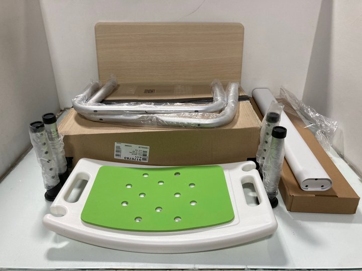 Lot 1456  
            Marchington SR14 - Parcel Delivery Only 

                
3 X ASSORTED ITEMS TO INCLUDE HOMCOM 6-LEVEL HEIGHT ADJUSTABLE ALUMINIUM SHOWER C...