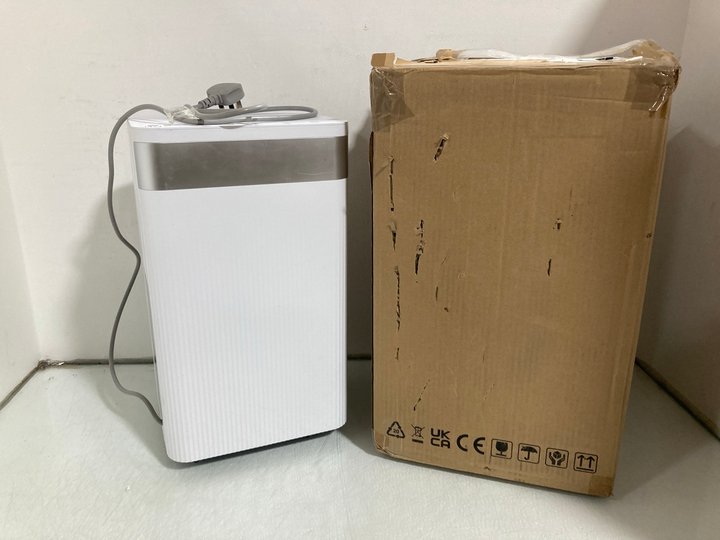 Lot 1474  
            Marchington SR14 - Parcel Delivery Only 

                
2 X KALORIK 12L DEHUMIDIFIERS WITH 2L WATER TANK AND TIMER - MODEL: OL12-BD031K -...