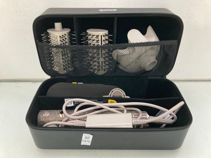 Lot 1476  
            Marchington SR14 - Parcel Delivery Only 

                
SHARK FLEXSTYLE SPARKLE GOLD DIAMOND LIMITED EDITION 5-IN-1 AIR STYLER & HAIR DRY...