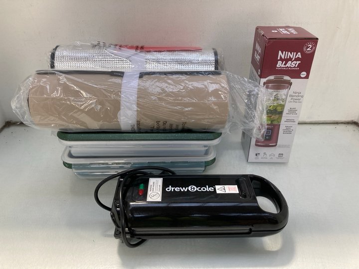 Lot 1479  
            Marchington SR14 - Parcel Delivery Only 

                
QTY OF ASSORTED KITCHEN ITEMS TO INCLUDE NINJA BLAST PORTABLE BLENDER - MODEL: BC...