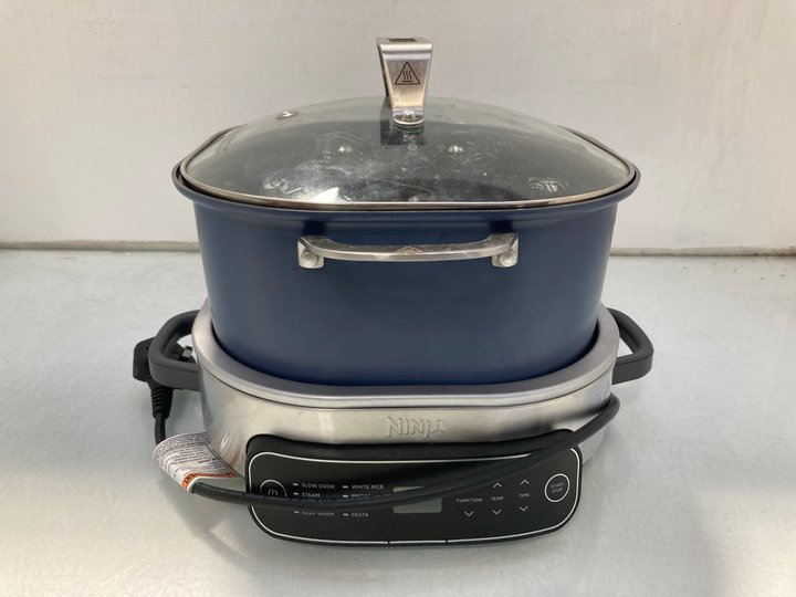 Lot 1483  
            Marchington SR14 - Parcel Delivery Only 

                
NINJA FOODI POSSIBLE COOKER - MODEL: MC1101UK: LOCATION - D8