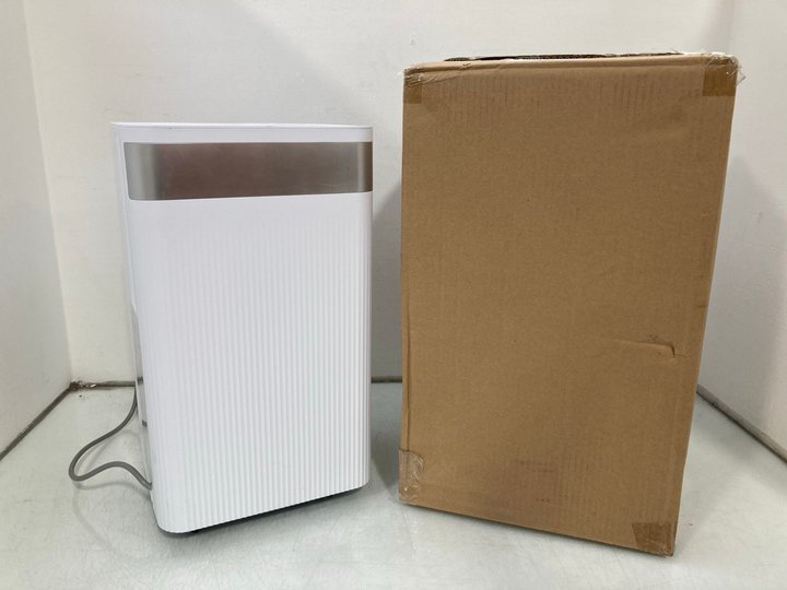 Lot 1528  
            Marchington SR14 - Parcel Delivery Only 

                
2 X KALORIK 12 LITRE DEHUMIDIFIERS - COMBINED ORIGINAL RRP £300: LOCATION - D5