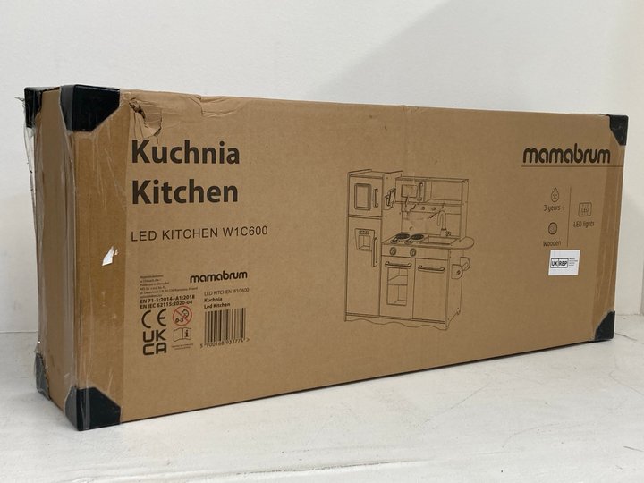 Lot 157  
            Marchington SR14 - Parcel Delivery Only 

                
MAMABRUM LED TOY KITCHEN SET - MODEL: W1C600 - ORIGINAL RRP £103: LOCATION - A4