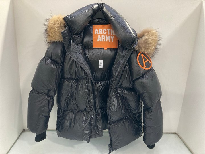 Lot 1580  
            Marchington SR14 - Parcel Delivery Only 

                
ARCTIC ARMY PUFFER JACKET WITH FAUX FUR HOOD IN BLACK - UK MEDIUM - ORIGINAL RRP ...