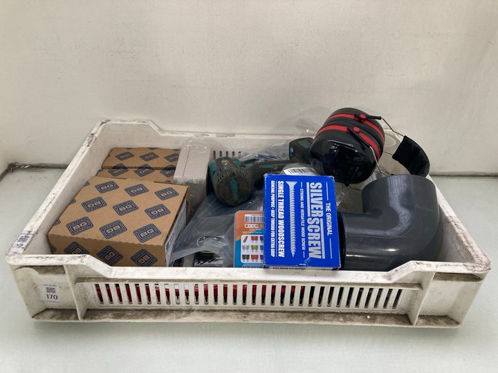 Lot 1584  
            Marchington SR14 - Parcel Delivery Only 

                
QTY OF ASSORTED HARDWARE ITEMS TO INCLUDE BRITISH GENERAL NEXUS METAL TRIPLE INTE...