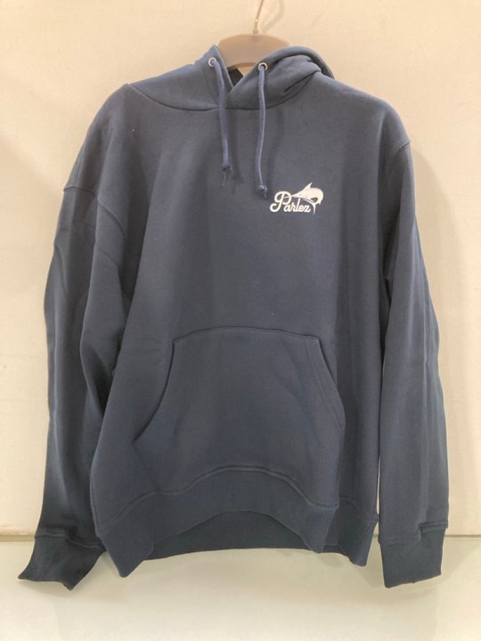 Lot 1594  
            Marchington SR14 - Parcel Delivery Only 

                
PARLEZ MARLIN HOODIE IN MIDNIGHT - UK SMALL: LOCATION - D1